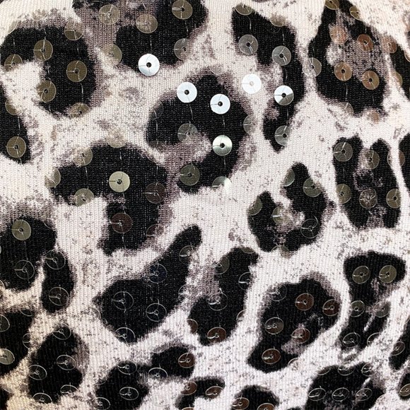NWOT INC International Concepts Black & White Leopard Sequin Cropped Sweater - Picture 6 of 6